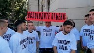 Protest ispred suda zbog Ognjena koji je uhapšen nakon Aleksine smrti