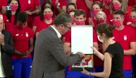 Vučić uručio zastavu Srbije olimpijcima