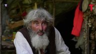 Vakcinisao se Panta Petrović, "pećinski čovek" iz Pirota