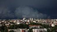 Crni oblaci nad Beogradom doneli jako nevreme u prestonicu