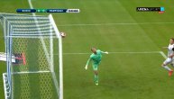 Partizan zamalo da povede: Markovićev centaršut prevario golmana i završio na prečki