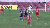Lepa akcija: Zec pobegao pa matirao golmana Radničkog