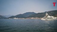 Da li je Roman Abramovič uplovio u Boku Kotorsku? Luksuzna jahta usidrena kraj Ostrva Cvijeća