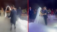 Romantika pršti, a pao je i poljubac: Prvi ples novopečenih mladenaca Kostadina i Valentine Terzić