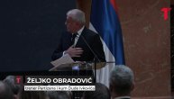 Obradović se na kraju okrenuo ka bimu i obratio Dudinoj slici s rukom na srcu: Kume, zauvek si ovde