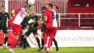 Fudbaleri Vojvodine tražili penal, sudija čekao odgovor iz VAR sobe: Asistencija je ubrzo stigla