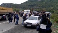 Četvrti dan blokada na Jarinju i Brnjaku: Prištinski specijalci pretukli trojicu Srba