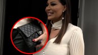 Koliko para drži Ceca u rukama? Svetlana Ražnatović na Grand donela Šanel torbicu