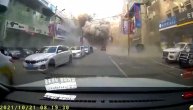 Snimak momenta kada kreće stravična eksplozija gasa: Raznela zgrade, ima mrtvih