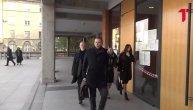 Advokat Mike Aleksića uzviknuo "pobeđujemo" dok su se približavali Plati pravde