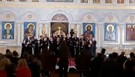 Naježićete se: Najstariji ruski crkveni hor otpevao "Tamo daleko" u hramu Sv. Save i dobio ovacije