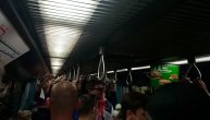 "Bože pravde" odjekuje lisabonski metroom: Na desetine srpskih navijača u glas peva himnu pred meč