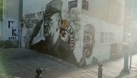 Pored murala Ratka Mladića osvanuo i Draža Mihailović dok je Miša Tumbas nestao ispod Vojvode
