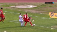 Lakićević zakucao loptu u sopstvenu mrežu: Autogol doveo do izjednačenja u 28. minutu