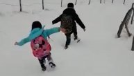 Sjenica potpuno pod snegom: Svaki odlazak dece u školu je izazov