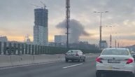 Izbio požar u krugu Kliničkog centra: Gust dim se diže iznad auto-puta