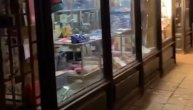 Vandalizam u centru Beograda: Razbijen izlog knjižare u ulici Kralja Milana