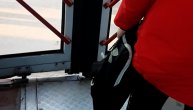 Vrata na autobusu u Zemunu su se pokvarila, radila samo "ručno"