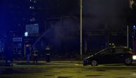 Vatra potpuno progutala "Košnicu": Vatrogasci ugasili požar na Novom Beogradu
