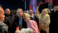 Jovana Jeremić otkrila na dočeku ispred Skupštine ko joj je prvi čestitao Novu godinu
