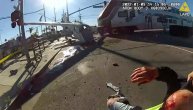 Srušio se avion nasred šina, policija spasila pilota 2 sekunde pre nego što je naišao voz