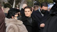 Premijerka Brnabić na sahrani Ksenije Vučić: Politički vrh pristigao na Novo groblje