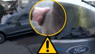 (Uznemirujući video) Pas u zapaljenom džipu: Porazbijali stakla kako bi ga spasili od tužne sudbine