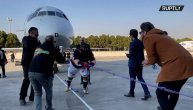 Ima li ko jači od Iranskog Herkulesa? Vukao avion od 46 tona skoro 15 metara, upisao novi rekord