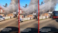 Dim kulja u centru Sremčice: Zapalila se menjačnica, stropiran saobraćaj