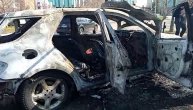 Evo šta je ostalo od izgorelog džipa na Novom Beogradu: Telegraf na mestu požara