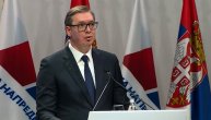 Vučić u Leskovcu: Važno je da smo tu za našu decu