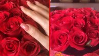 Karleuša dobila buket ruža za praznik žena: Uživa u 8. martu