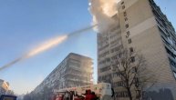 Ponovo gađani ciljevi u Kijevu: Spasioci izvlačili stanare iz zgrade koja gori