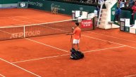 Novak ispraćen ovacijama posle pobede: Polušajte Đokovićevu poruku sa terena