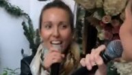 Jelena Đoković zgrabila mikrofon na svadbi, pa zapevala Cecinu pesmu: Kao da je rođena pevačica