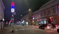 U Pančevu usred maja, svetli novogodišnja rasveta