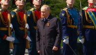 Putin položio venac na grob Neznanom junaku