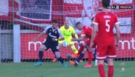 Da li je ovo penal za Napredak protiv Zvezde? Lopta pogađa Erakovića u lakat, VAR nije pozvan
