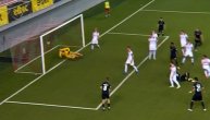 Igor Vujačić trese mrežu Voždovčana nakon odlično izvedenog kornera Miloša Jojića