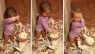 Umesto bebi pudera koristila brašno: Odlučila da pomogne mami i uredi mlađeg brata