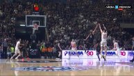 Neverovatna trojka Ognjena Dobrića: Iz ogromne daljine u padu uz faul