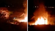 Nije bilo povređenih: Veliki požar na Ledinama