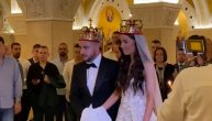 Đanijev sin se venčao u Hramu Svetog Save: Mnogi kažu da je šlic na mladinoj venčanici neukusan