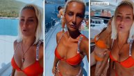Preplanula Milica Dabović "gori" u crvenom bikiniju: Žurka na brodu povodom svadbe sestre Ane