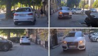 Bahato parkirao džipa na ulaz od zgrade nasred ulice: Po principu "samo tetki lek da odnesem"