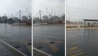 Potop kod buvljaka na Novom Beogradu: Pogledajte kako je pljuštalo sa svih strana