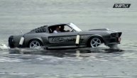Spolja automobil, iznutra čamac: "Ford mustang" iz 1967. koristan po reci