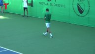 Novak "glumio" Bekera i tražio aplauz za Nemca: Stao na servis liniju i oponašao njegove poteze