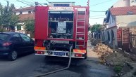 Požar na Zvezdari: Izgorele šupe, buktao veliki plamen i sve je bilo puno dima