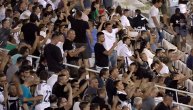 Grobari vikali "Uprava napolje" pred meč sa AEK-om